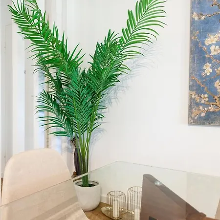 Carcavelos Central Apartment * Carcavelos (Lisbon)