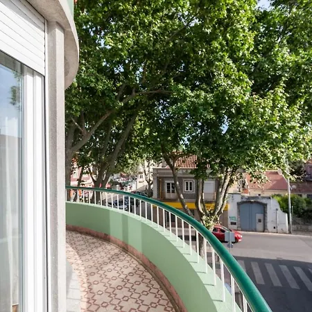 Carcavelos Central Apartment شقة كاركافيلو